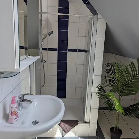 Apartment Zentrum 10 Hh 1og Gr *
