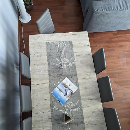 Zentrum 10 Hh 1og Gr * Flensburg