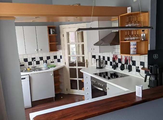 Zentrum 10 Hh 1og Gr * Flensburg